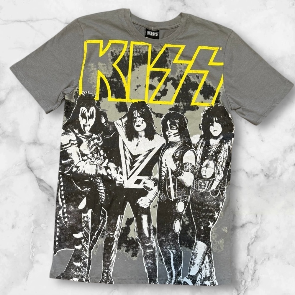 2 for $30 | Kiss Rock Band T-Shirt